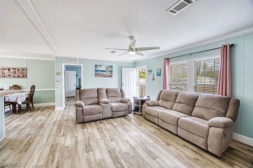 7638 Peyraud Drive North Fort Myers FL 33917