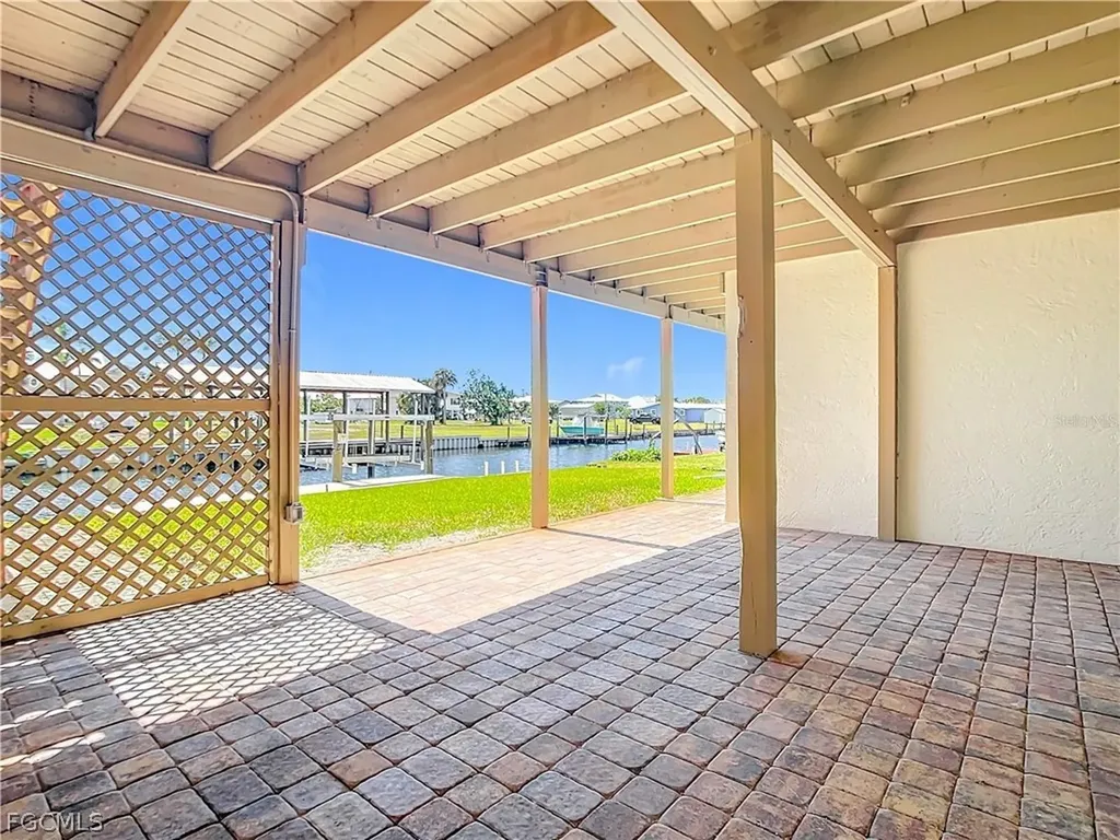 24313 Pirate Harbor Boulevard Punta Gorda FL 33955