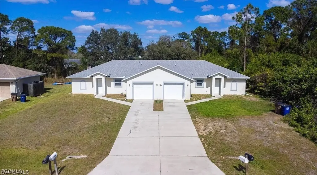 4716 1st Street SW Lehigh Acres FL 33973