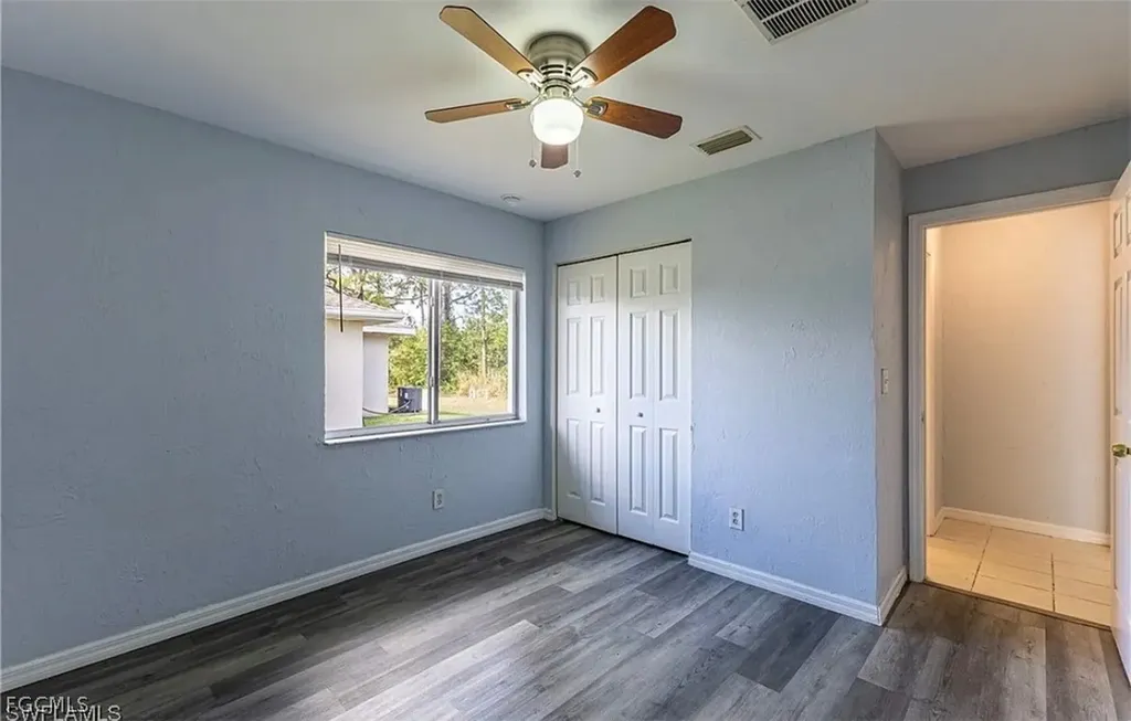 4716 1st Street SW Lehigh Acres FL 33973