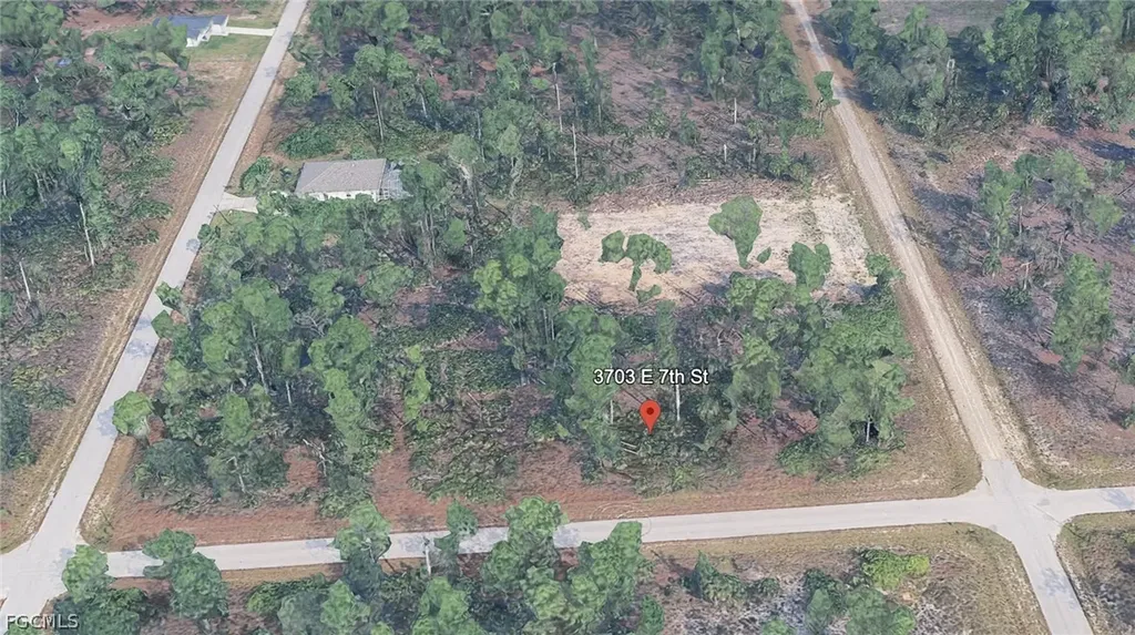 3703 E 7th Street Lehigh Acres FL 33972