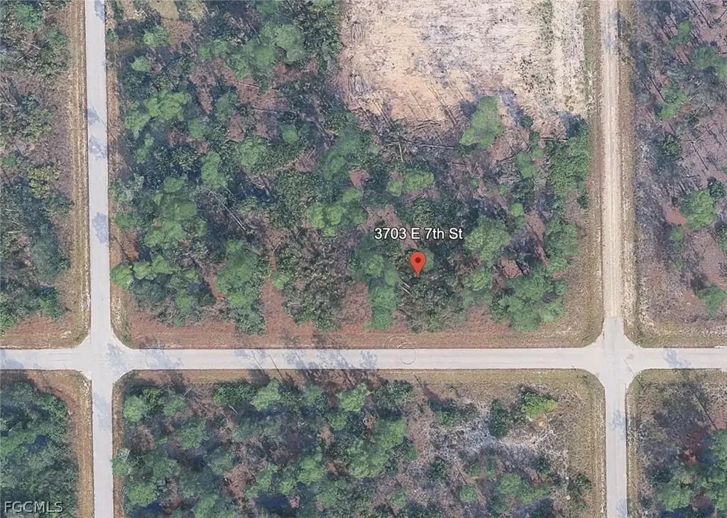 3703 E 7th Street Lehigh Acres FL 33972