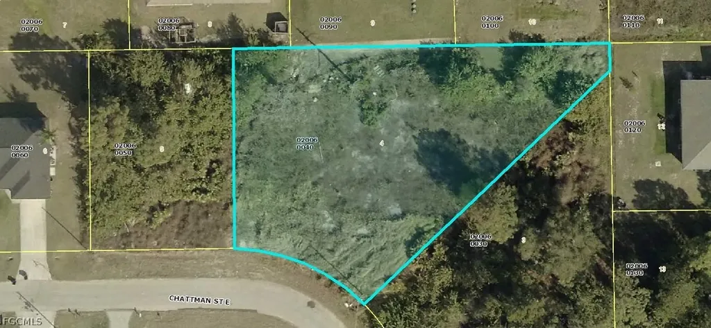 627 Chattman Street E Lehigh Acres FL 33974