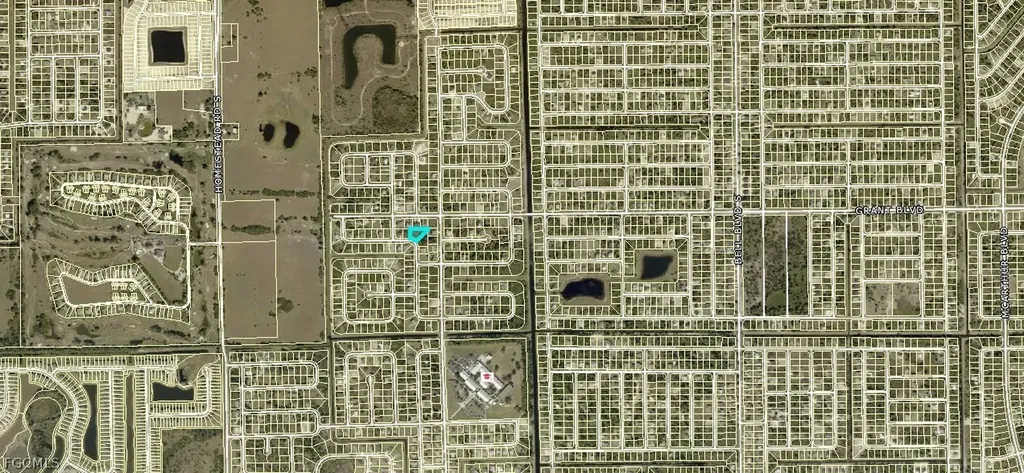 627 Chattman Street E Lehigh Acres FL 33974