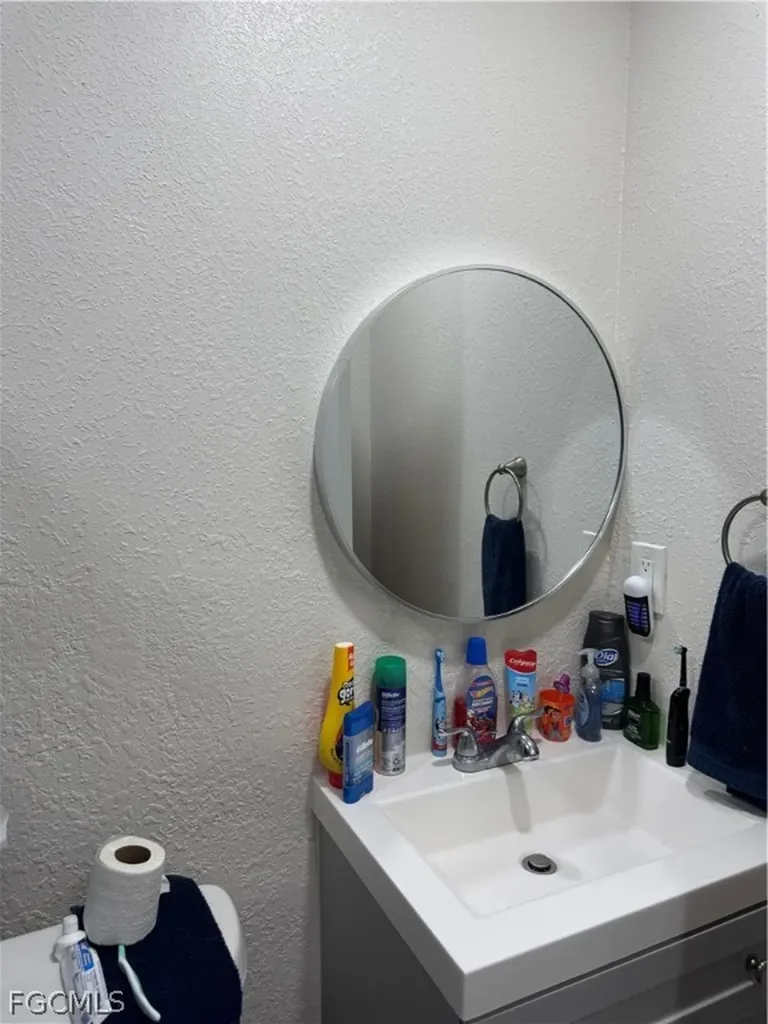 2415 S 76th Street Tampa FL 33619