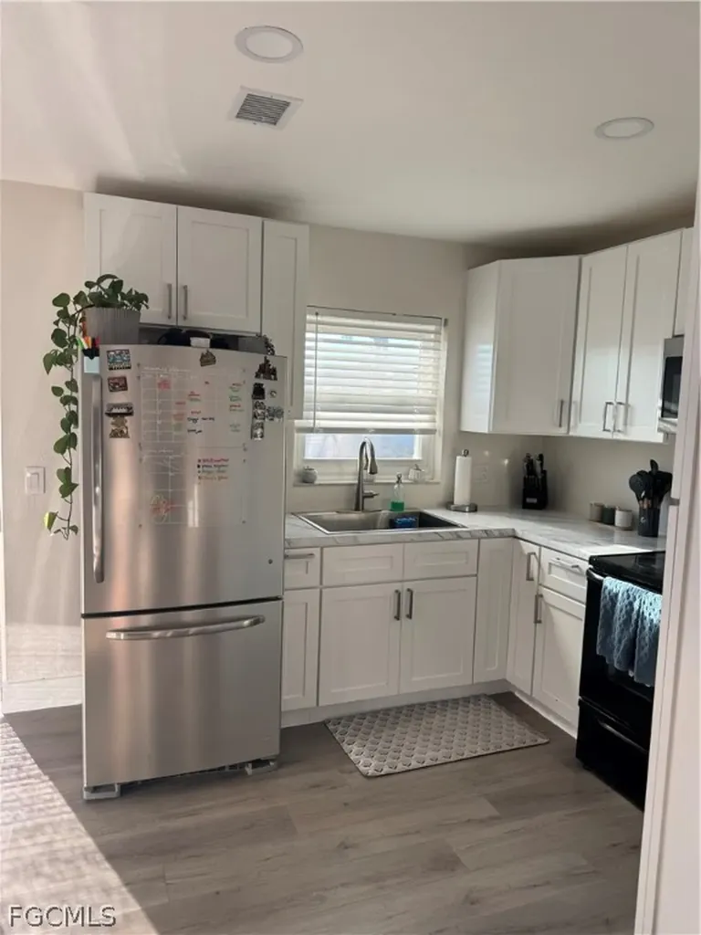 2415 S 76th Street Tampa FL 33619