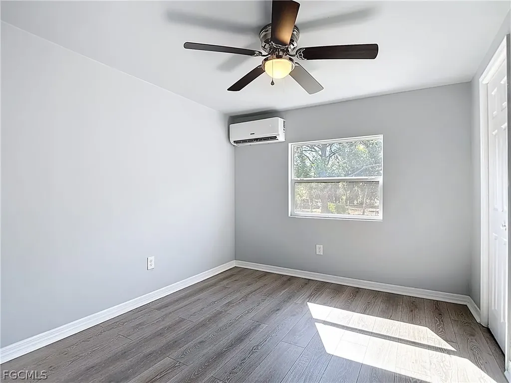 2425 Case Lane North Fort Myers FL 33917