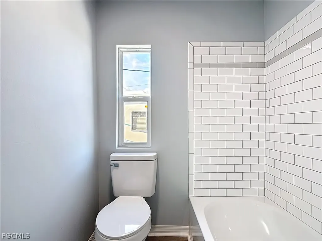 2425 Case Lane North Fort Myers FL 33917