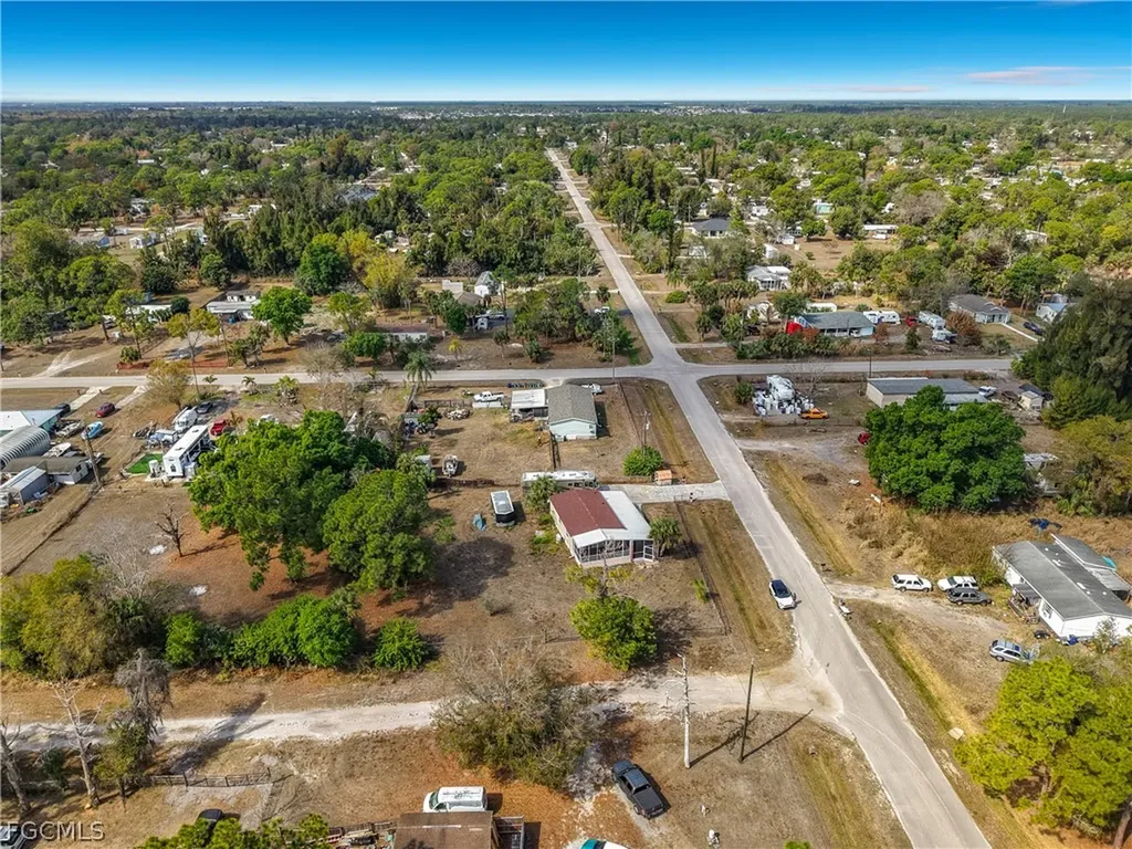 2425 Case Lane North Fort Myers FL 33917