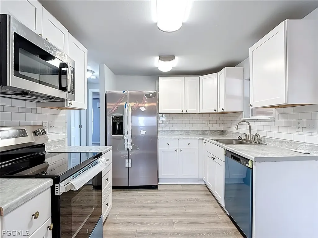 2425 Case Lane North Fort Myers FL 33917