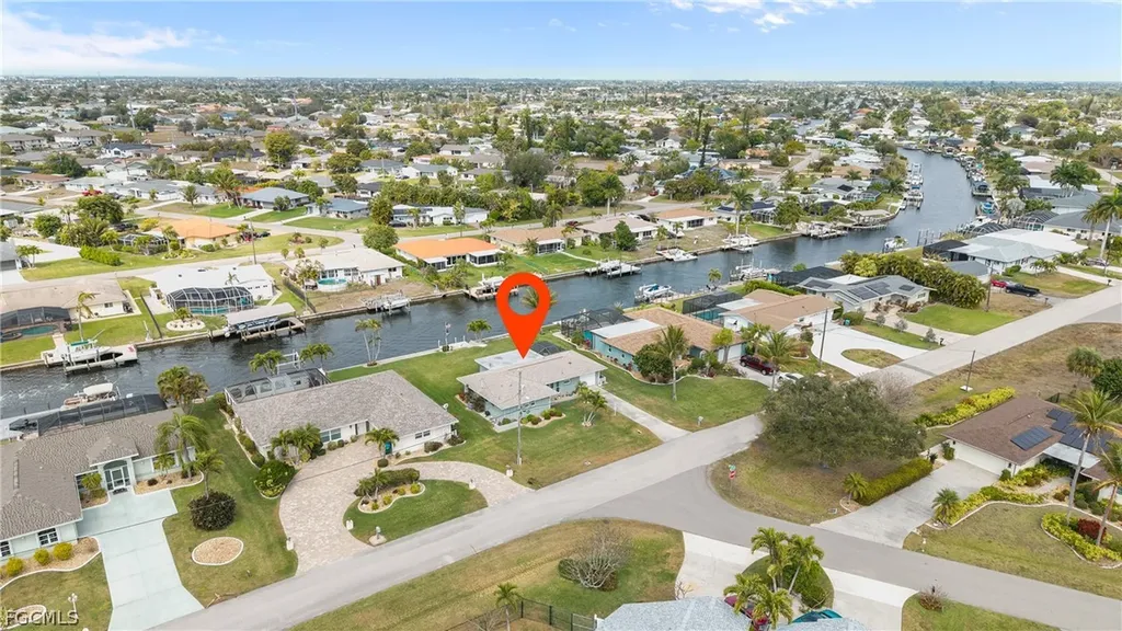 4528 SE 1st Place Cape Coral FL 33904