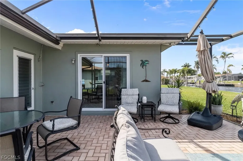 4528 SE 1st Place Cape Coral FL 33904