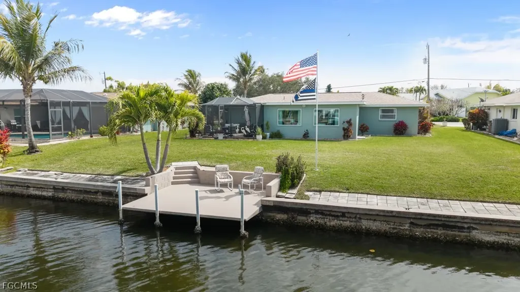 4528 SE 1st Place Cape Coral FL 33904