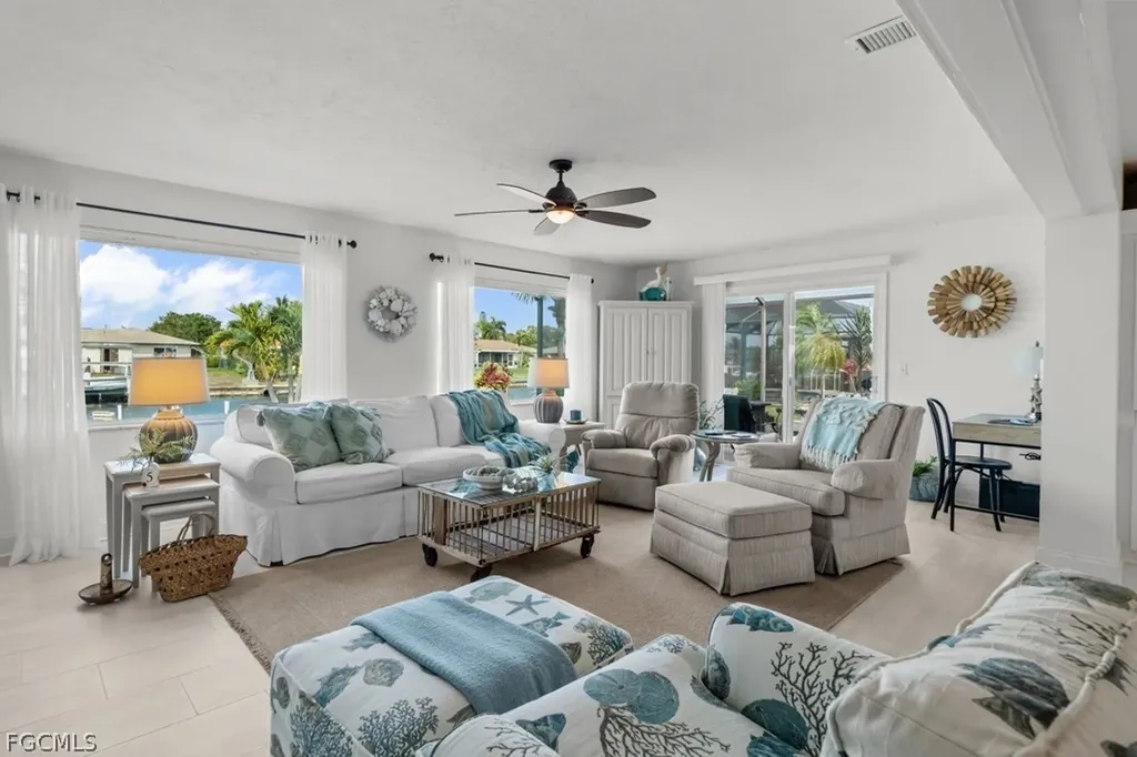 4528 SE 1st Place Cape Coral FL 33904
