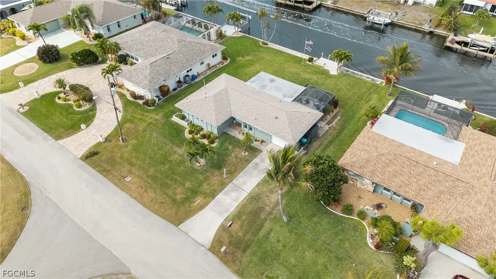 4528 SE 1st Place Cape Coral FL 33904