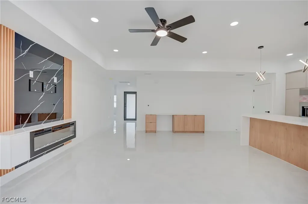 12 W 15th Street Lehigh Acres FL 33972