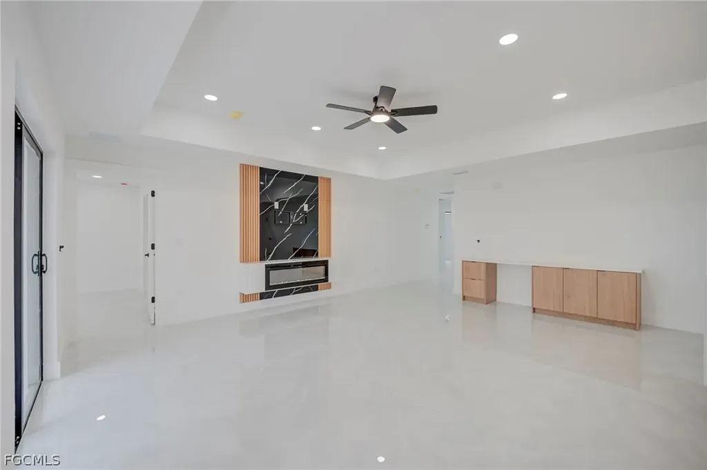 12 W 15th Street Lehigh Acres FL 33972