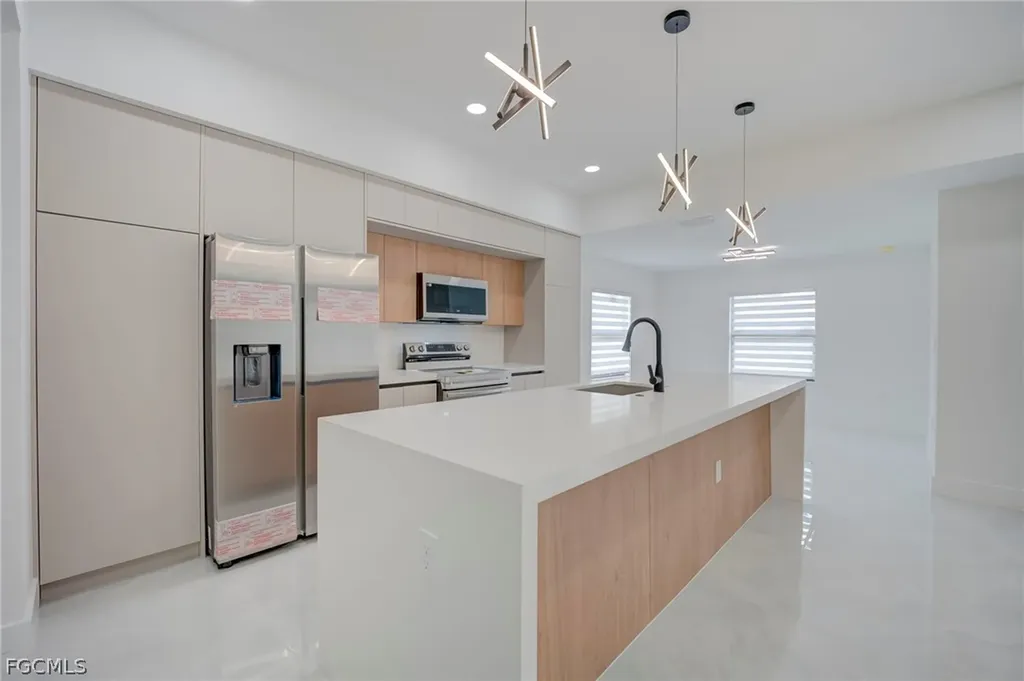 12 W 15th Street Lehigh Acres FL 33972