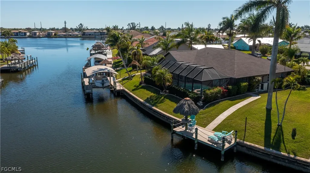 4521 SW 2nd Avenue Cape Coral FL 33914