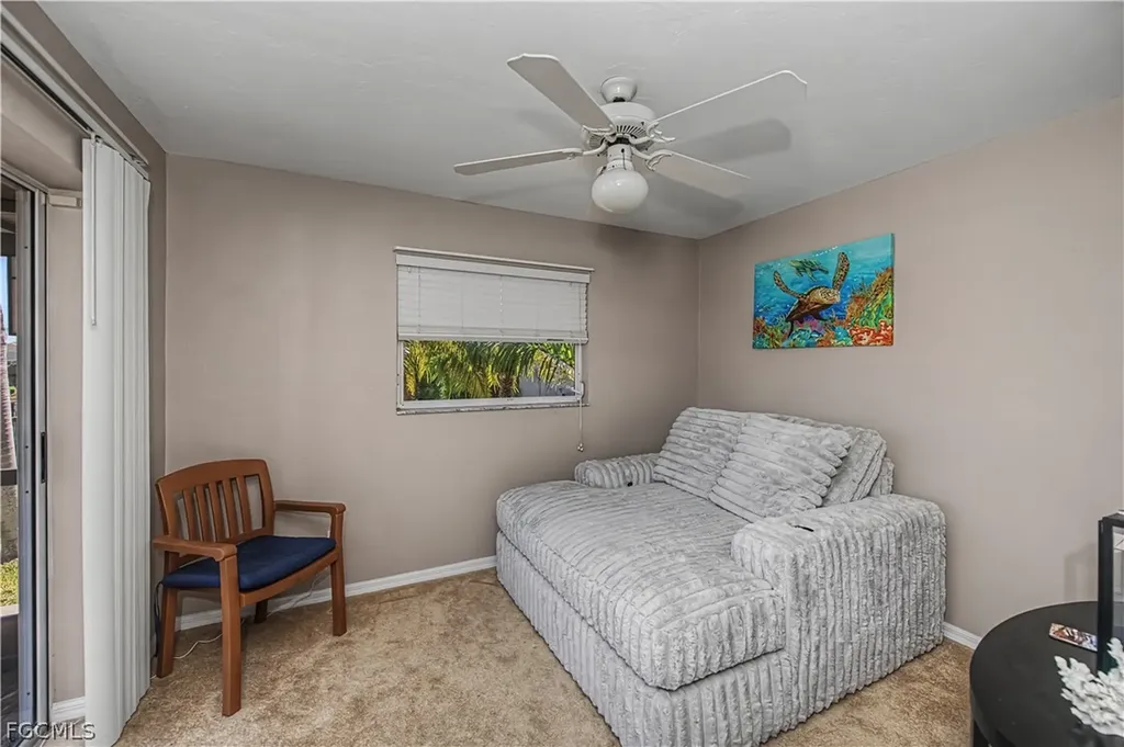 4521 SW 2nd Avenue Cape Coral FL 33914