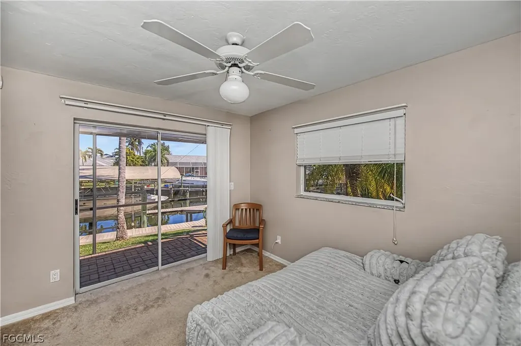 4521 SW 2nd Avenue Cape Coral FL 33914