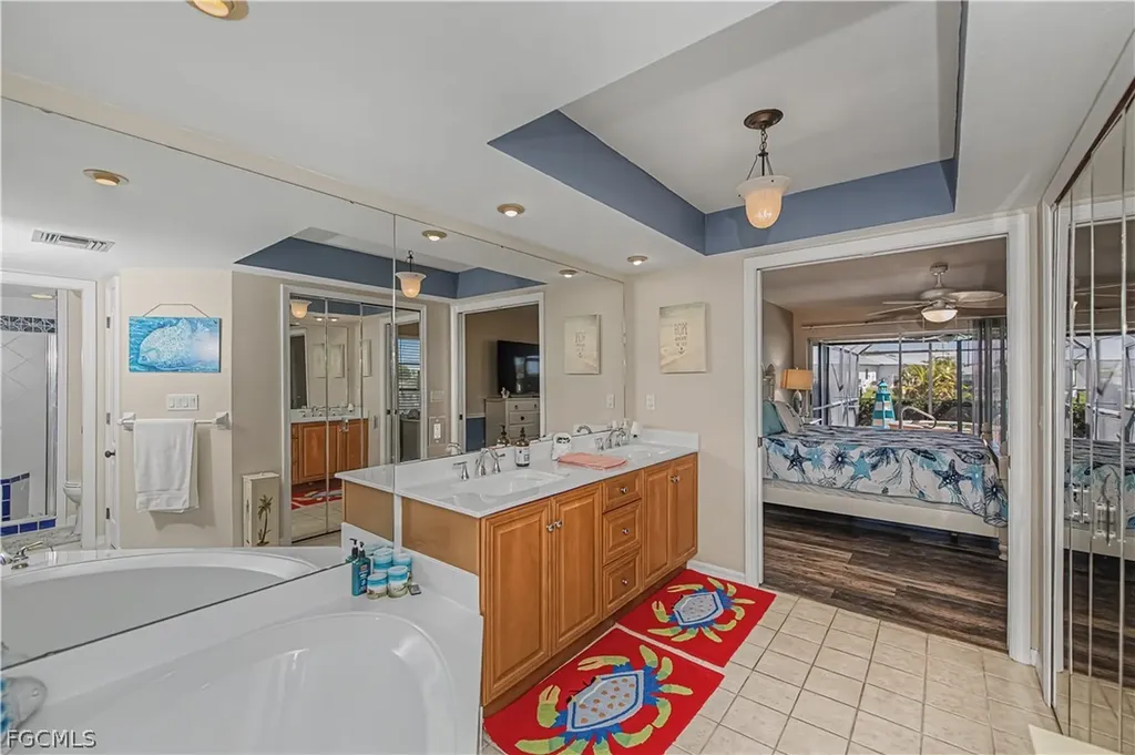 4521 SW 2nd Avenue Cape Coral FL 33914