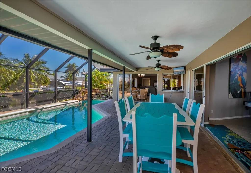 4521 SW 2nd Avenue Cape Coral FL 33914