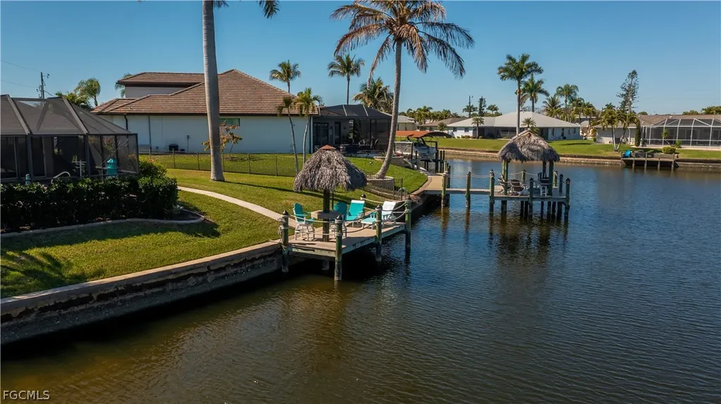 4521 SW 2nd Avenue Cape Coral FL 33914