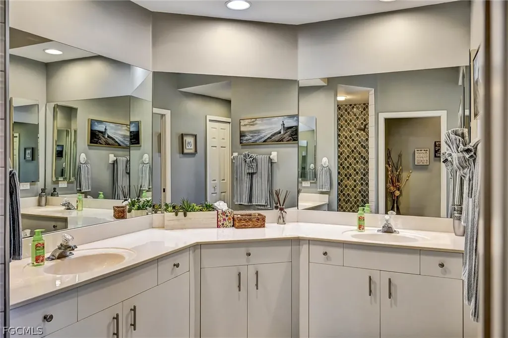 14971 Rivers Edge Court Fort Myers FL 33908