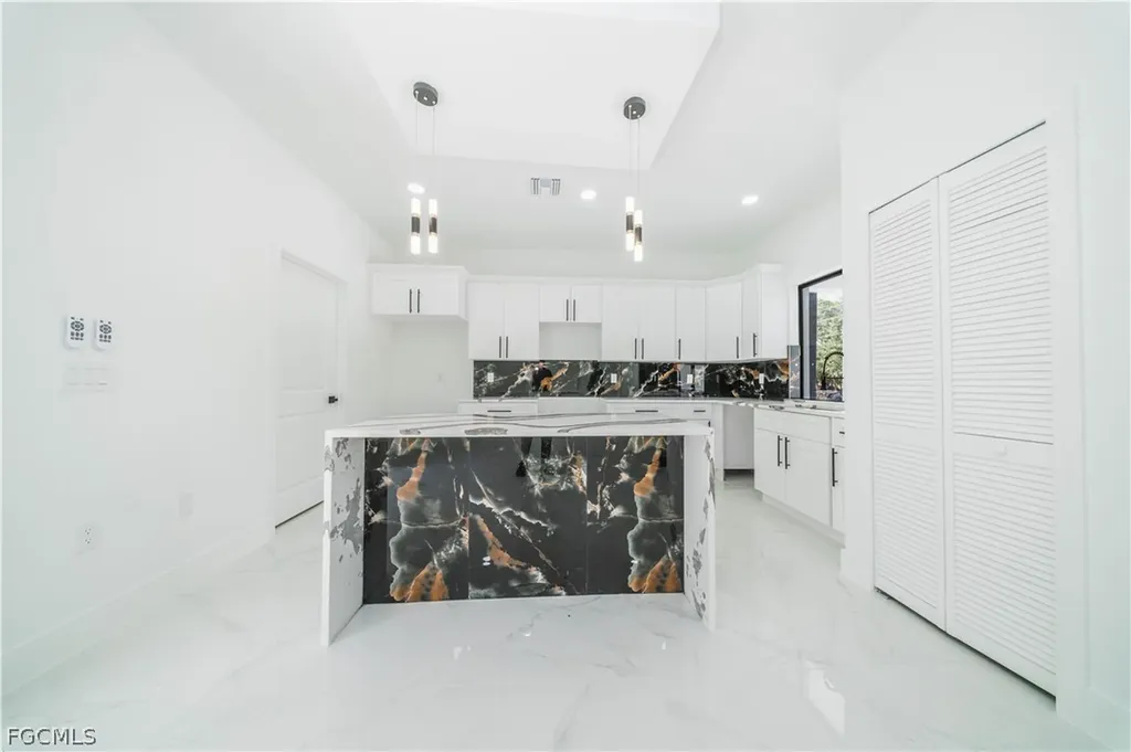 3304 E 15th Street Lehigh Acres FL 33972