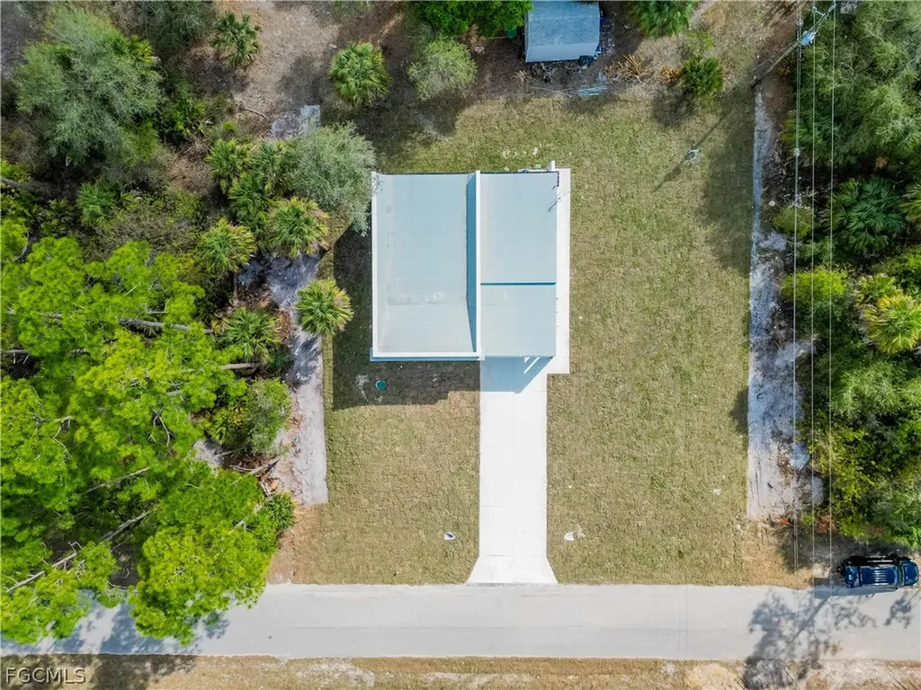 3304 E 15th Street Lehigh Acres FL 33972