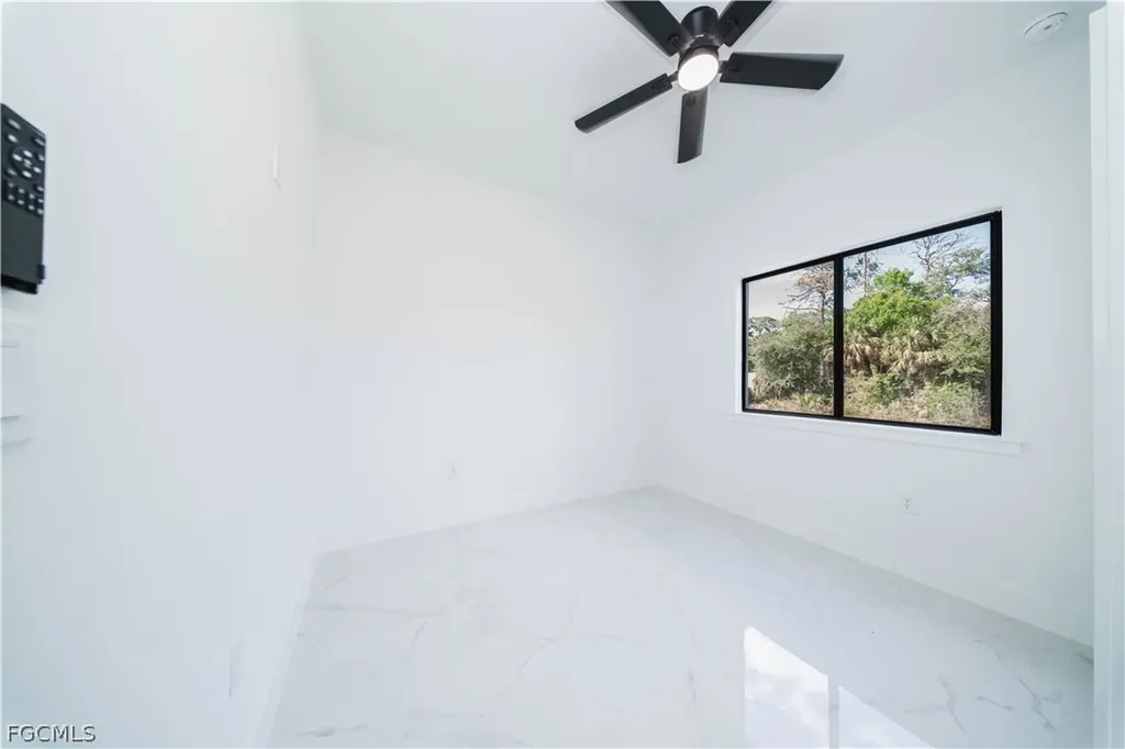 3304 E 15th Street Lehigh Acres FL 33972