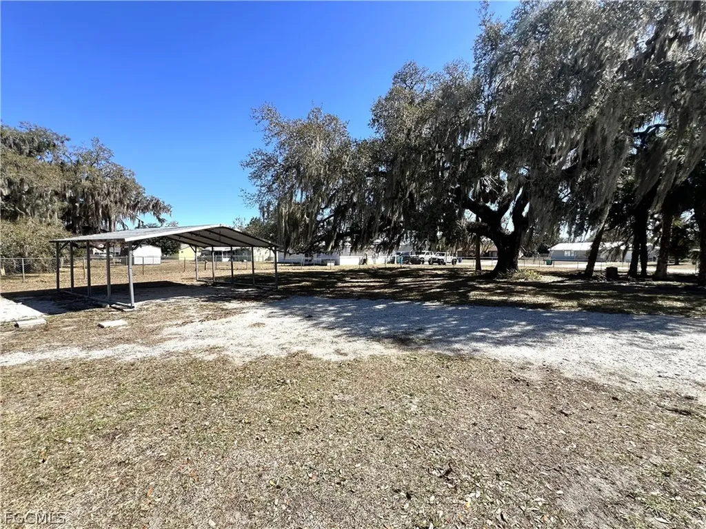 4040 S Edgewater Circle Labelle FL 33935