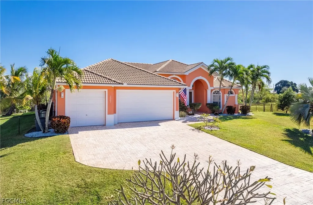 2007 NE 1st Avenue Cape Coral FL 33909