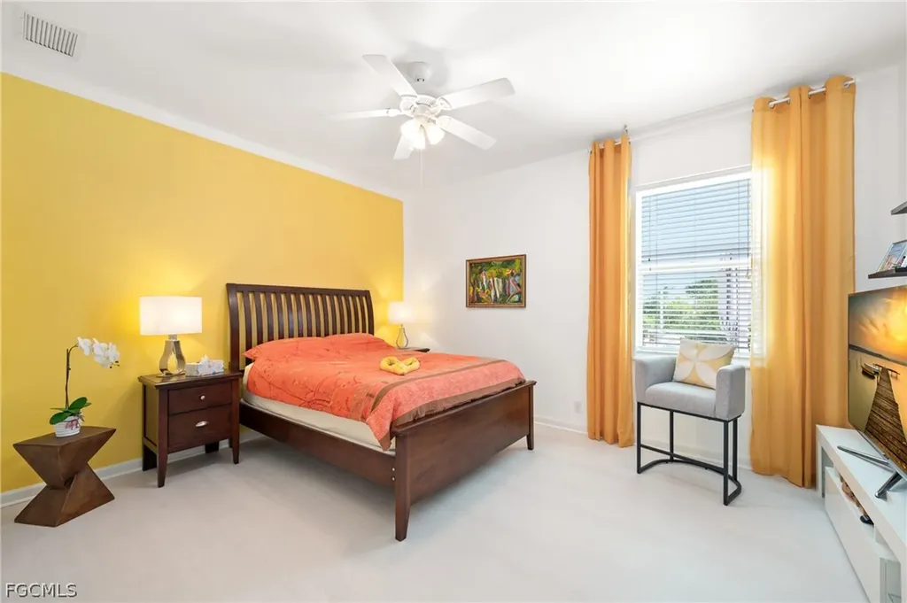 2007 NE 1st Avenue Cape Coral FL 33909