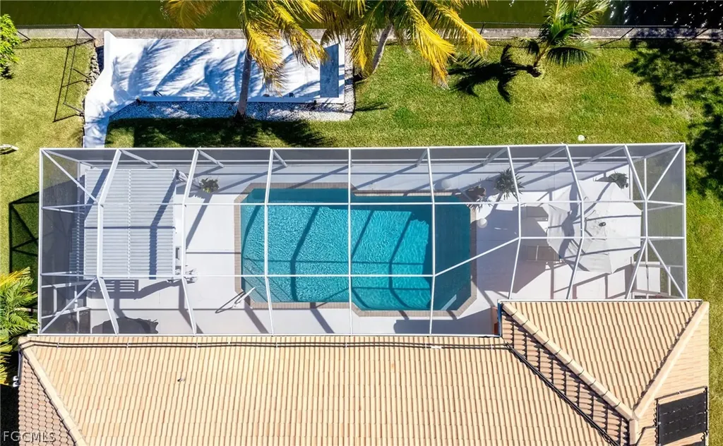 2007 NE 1st Avenue Cape Coral FL 33909