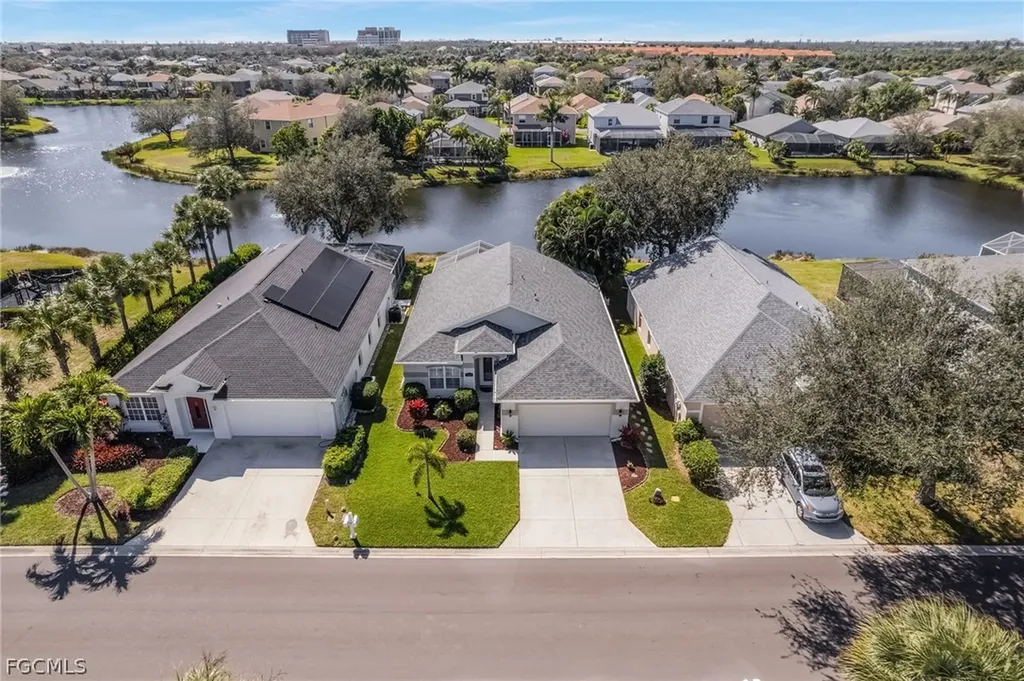 9679 Gladiolus Preserve Circle Fort Myers FL 33908