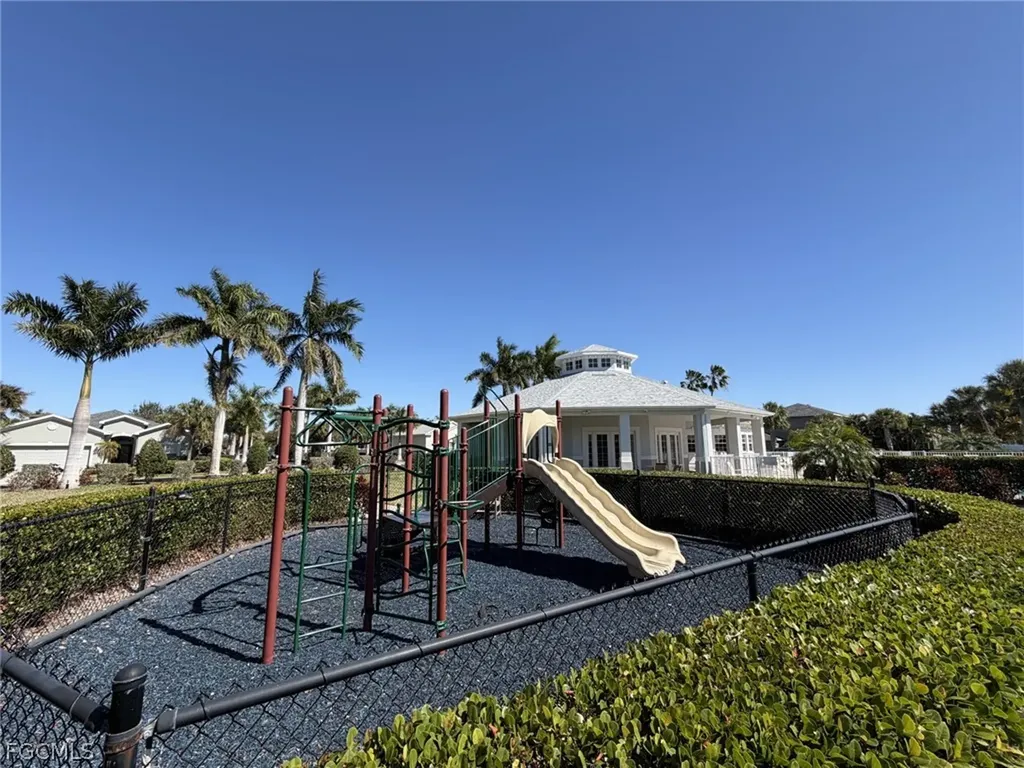 9679 Gladiolus Preserve Circle Fort Myers FL 33908