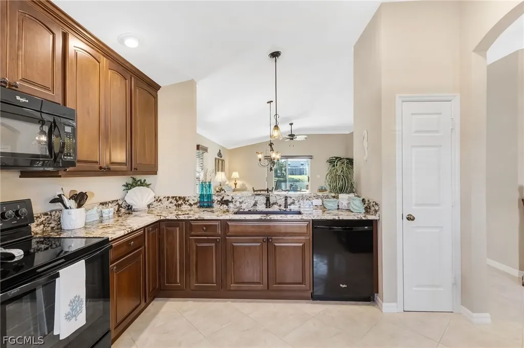 9679 Gladiolus Preserve Circle Fort Myers FL 33908