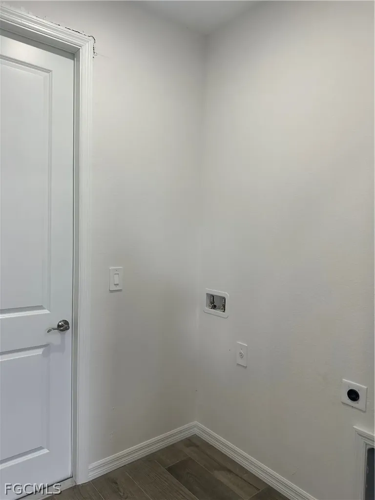 2329 NW 27th Avenue Cape Coral FL 33993