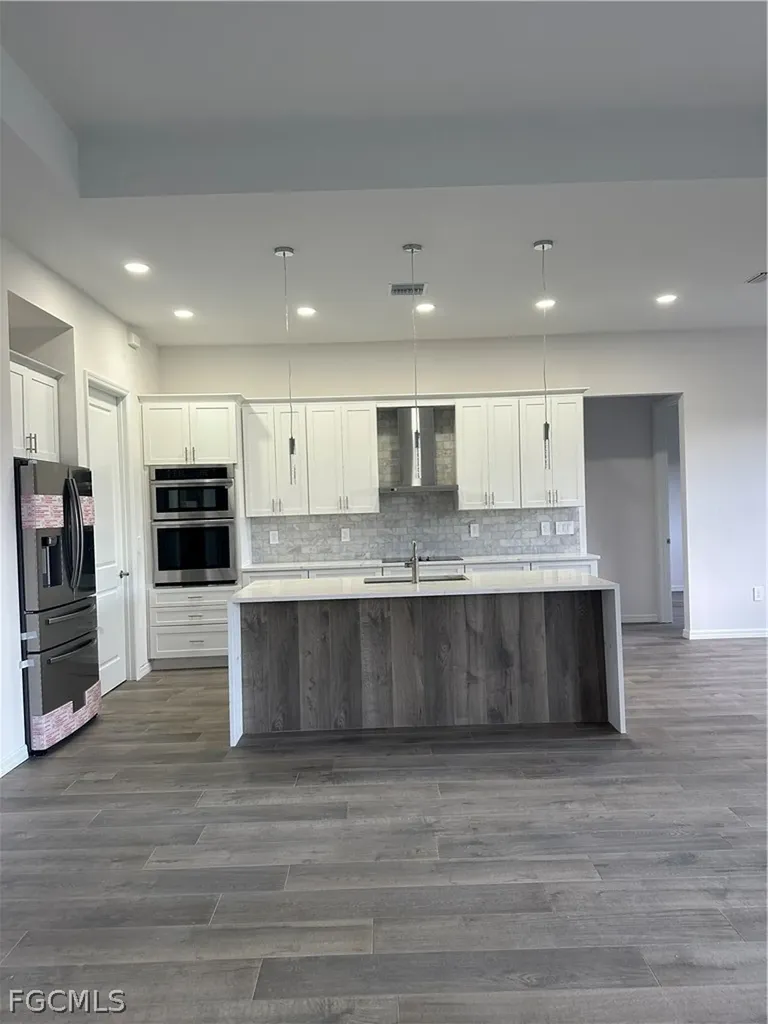 2329 NW 27th Avenue Cape Coral FL 33993