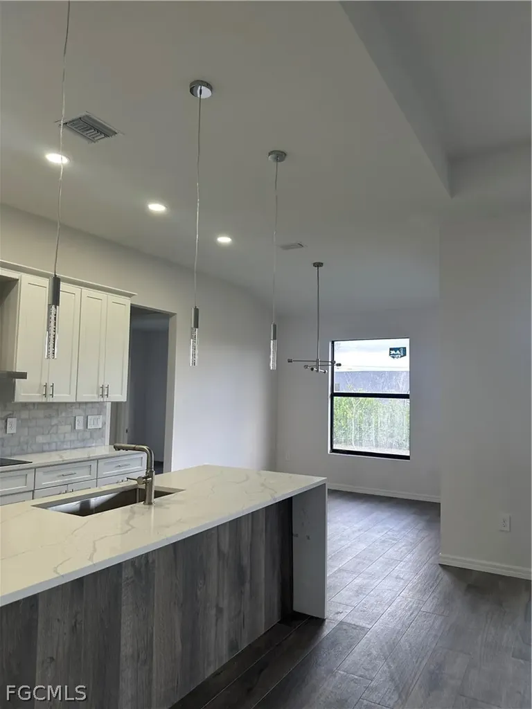 2329 NW 27th Avenue Cape Coral FL 33993