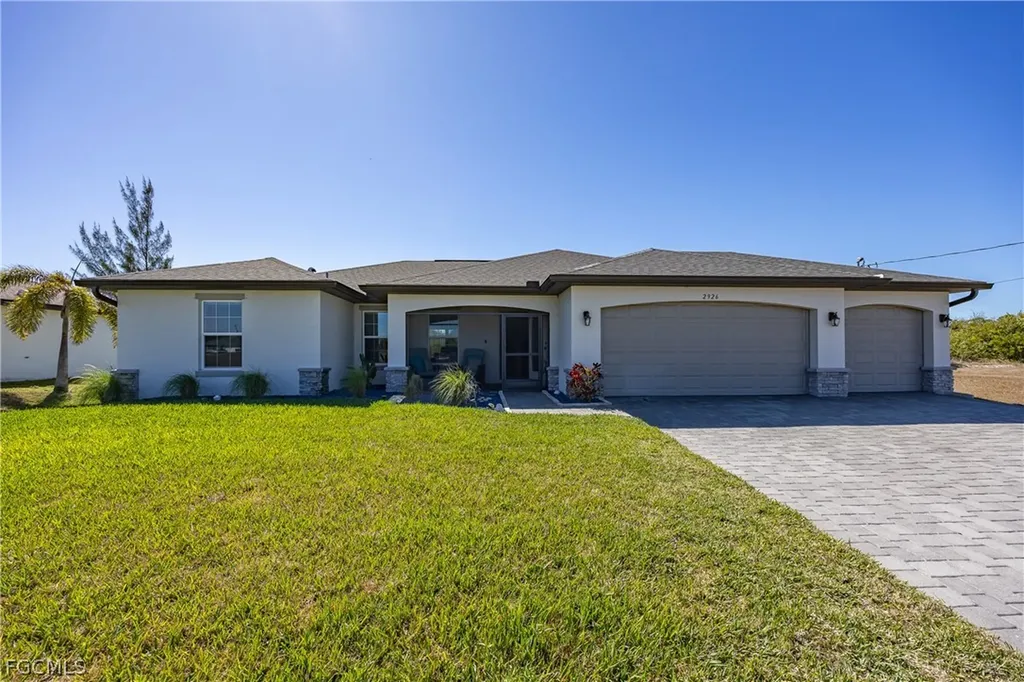 2926 NW 25th Street Cape Coral FL 33993