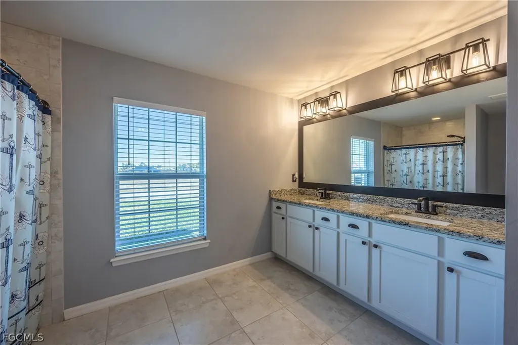 2926 NW 25th Street Cape Coral FL 33993