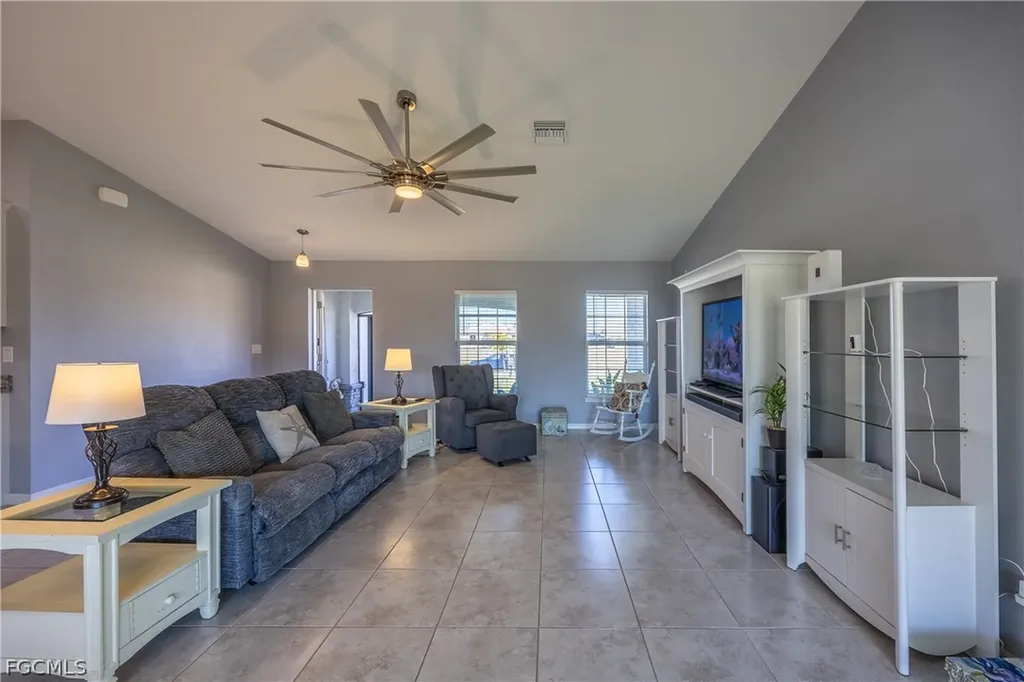 2926 NW 25th Street Cape Coral FL 33993