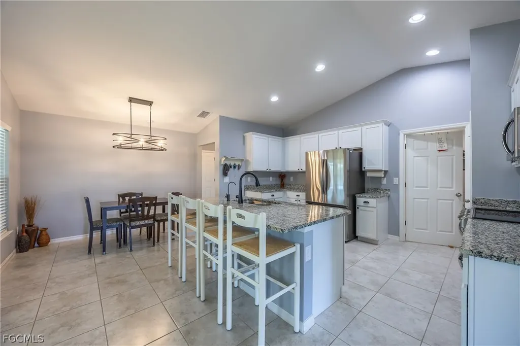 2926 NW 25th Street Cape Coral FL 33993