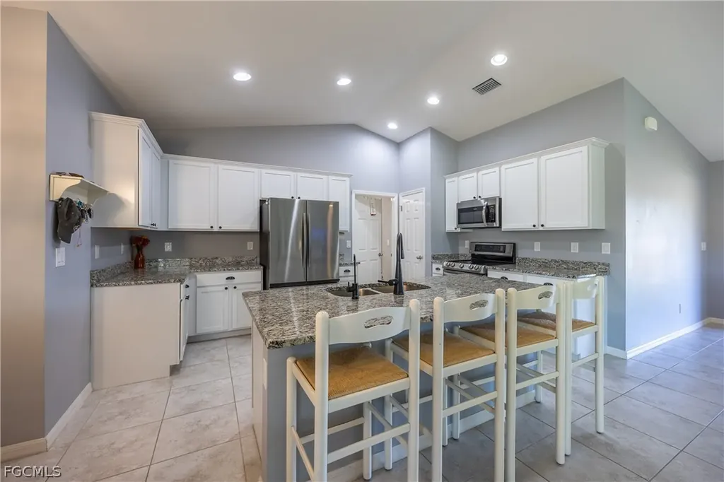 2926 NW 25th Street Cape Coral FL 33993