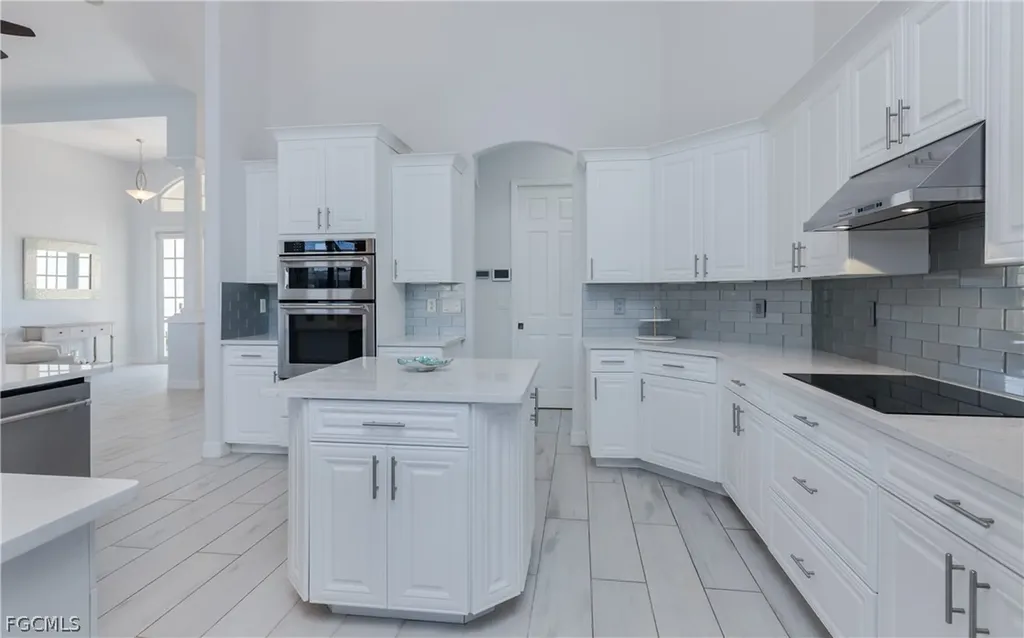 1505 SE 4th Street Cape Coral FL 33990