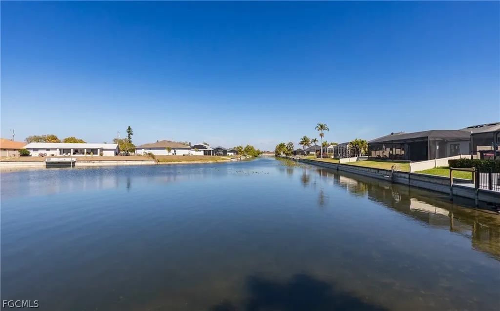 1505 SE 4th Street Cape Coral FL 33990