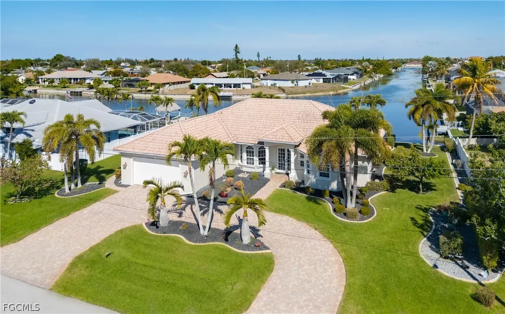 1505 SE 4th Street Cape Coral FL 33990